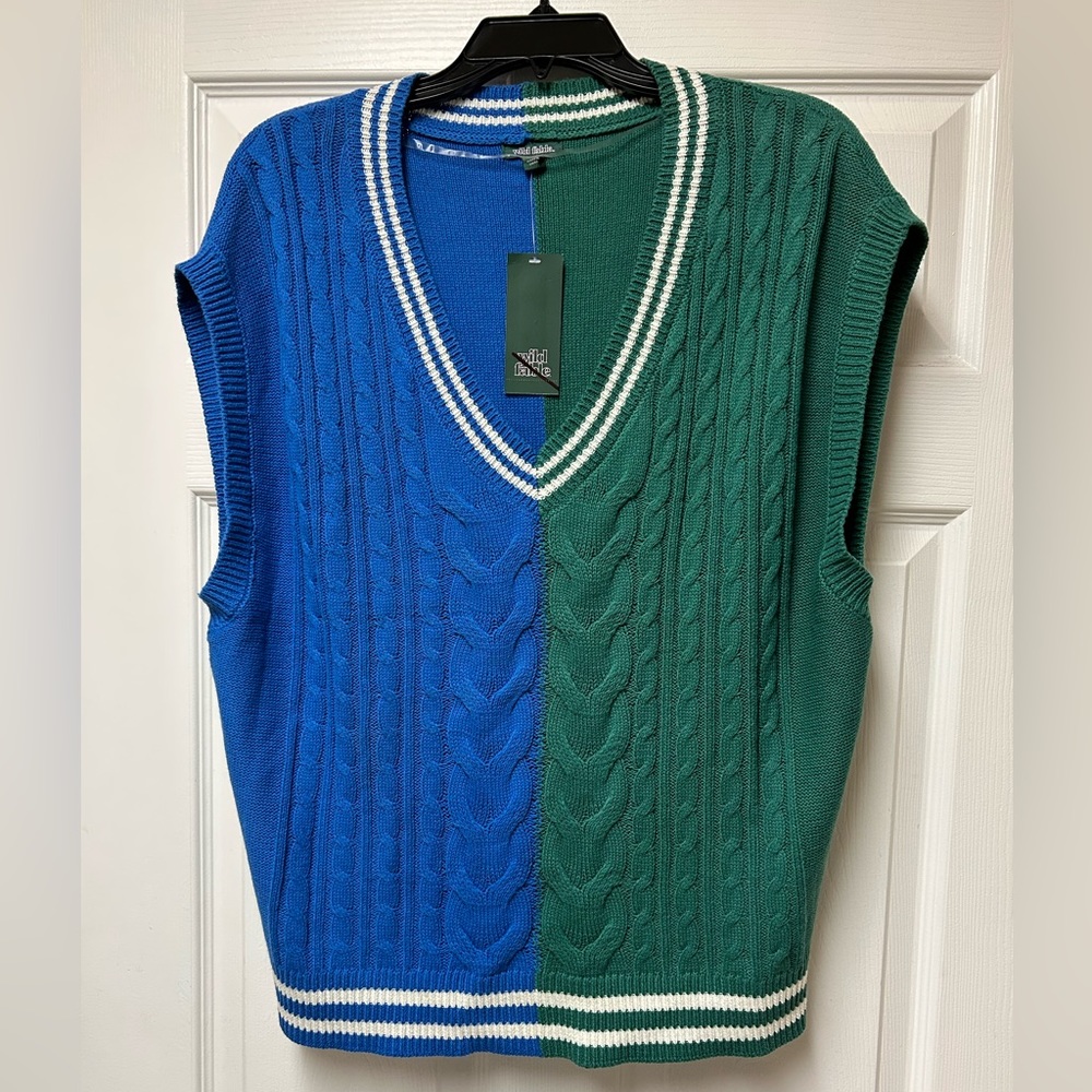 New Wild Fable sweater vest Large